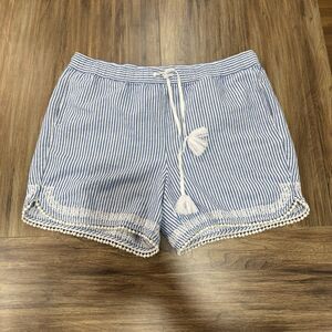 TALBOTS Linen‎ Blend Blue/White Pinstripe Embroidered Trim Shorts Large
